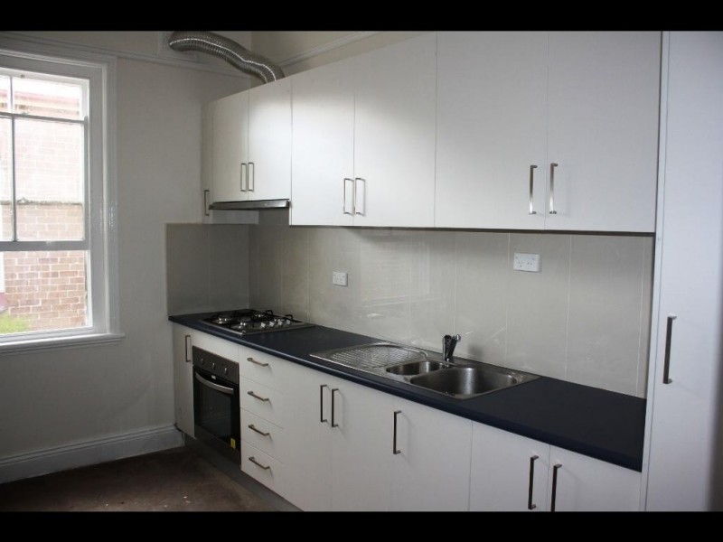 9 TINCOMBE ST, Canterbury NSW 2193