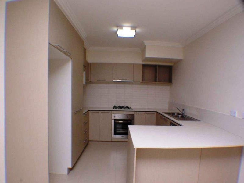 18 GOSLING STREET, Greenacre NSW 2190