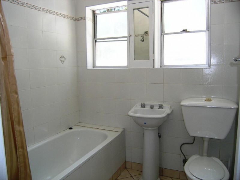 13 THE AVENUE, Ashfield NSW 2131