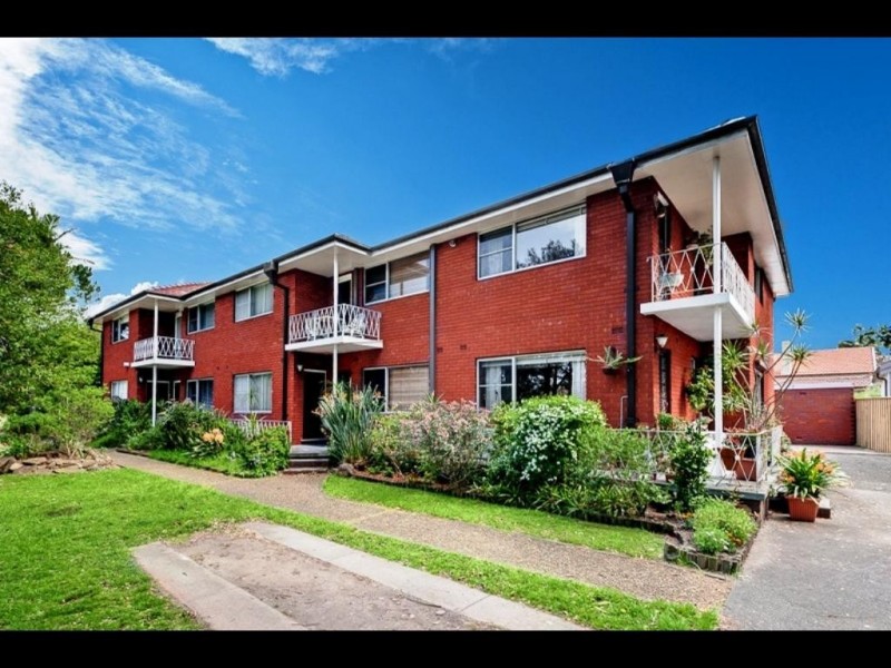 2 GREENLEES AVE, Concord NSW 2137