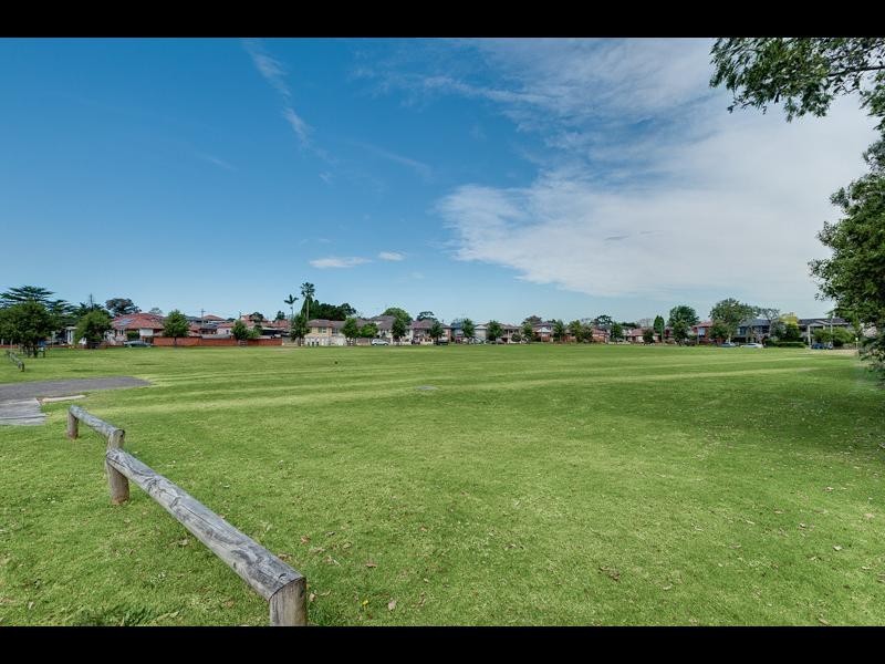 2 GREENLEES AVE, Concord NSW 2137