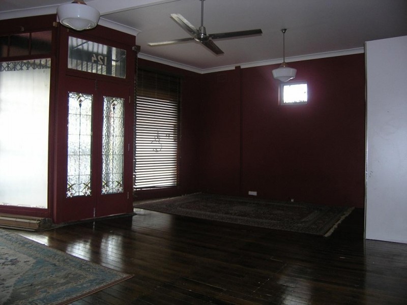 124 Canterbury road, Hurlstone Park NSW 2193