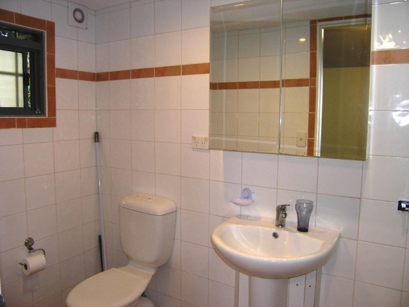 8 Cavill Avenue, Ashfield NSW 2131