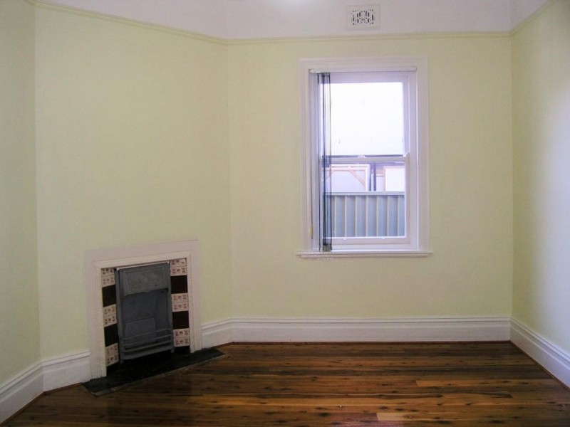 4 Shakespeare Street, Campsie NSW 2194