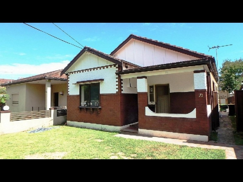 71  Eigth Avenue, Campsie NSW 2194
