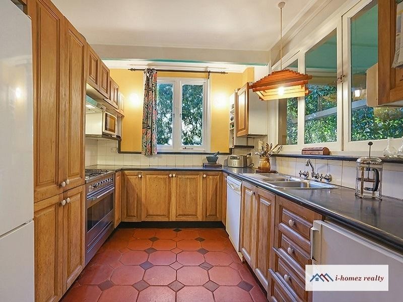 95 Elizabeth St, Ashfield NSW 2131