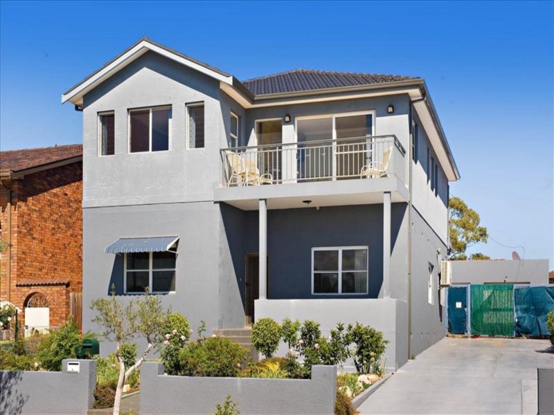 Kingsgrove NSW 2208