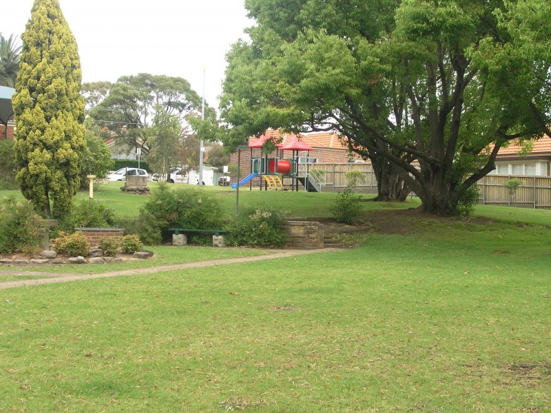 2/151a Smith St, Summer Hill NSW 2130