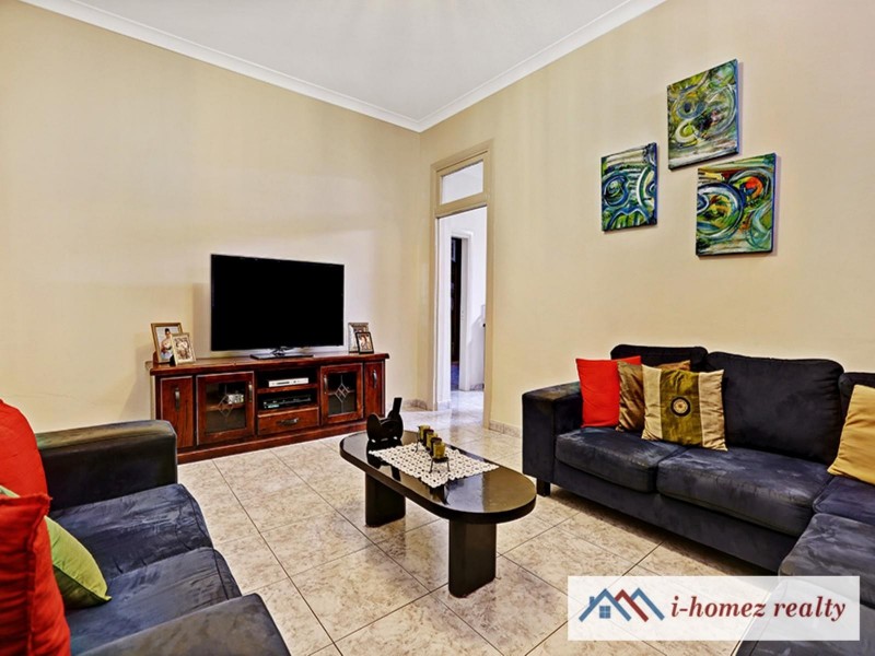 10 WELLESLEY ST, Summer Hill NSW 2130
