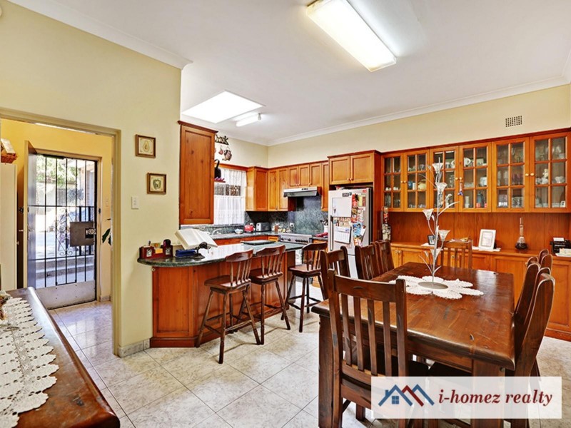 10 WELLESLEY ST, Summer Hill NSW 2130