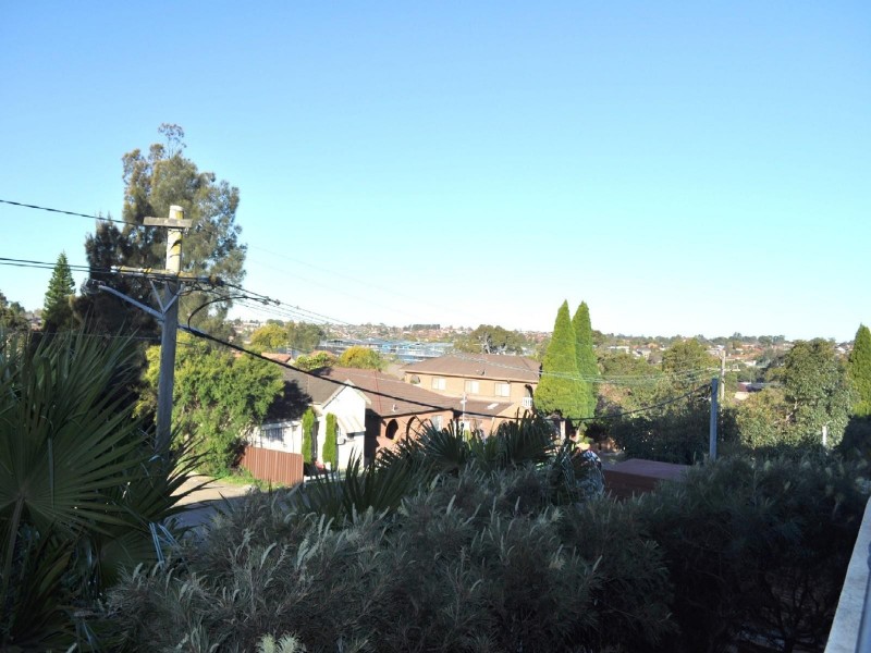 8/37 charlotte, Campsie NSW 2194