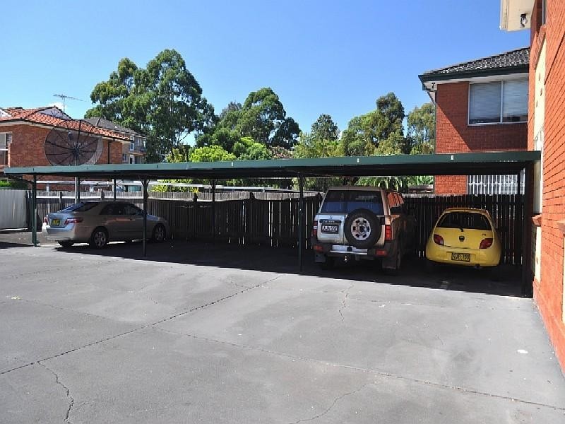 2/87 Hampden Road, Lakemba NSW 2195