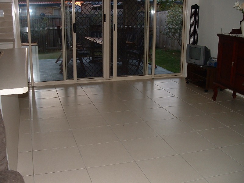 Sandstone Point QLD 4511