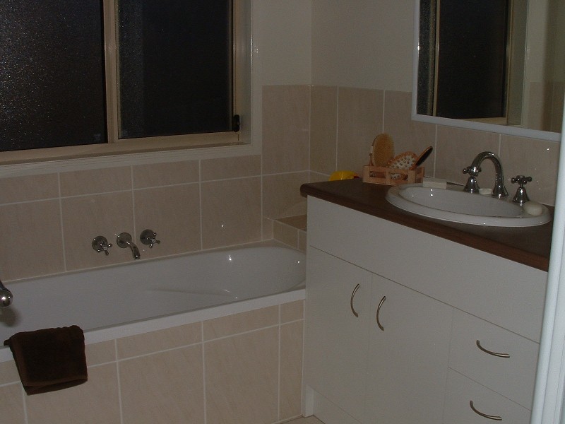 Sandstone Point QLD 4511