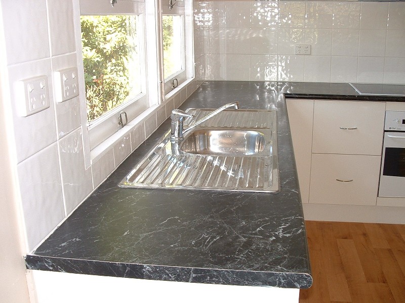 8 Arvon Street, Beachmere QLD 4510