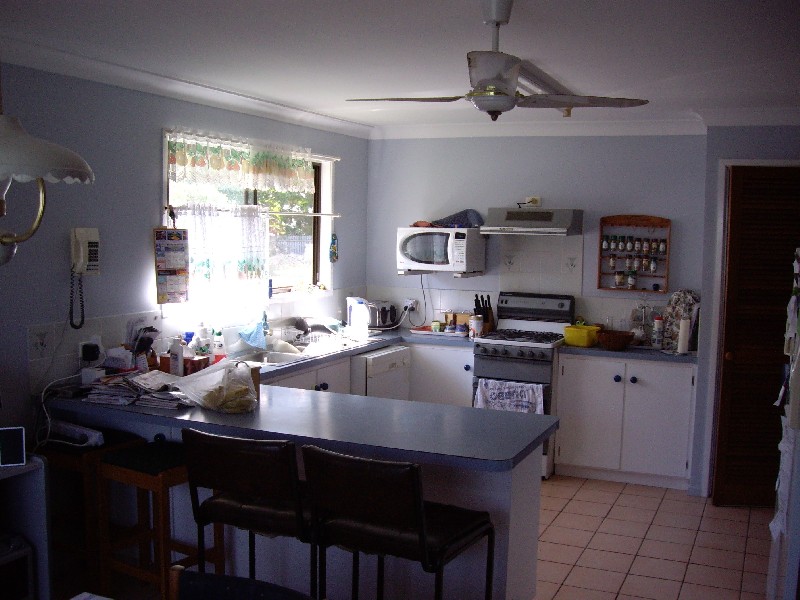 3 Amies Street, Beachmere QLD 4510