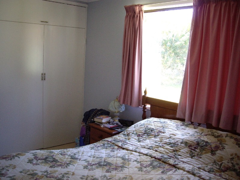 3 Amies Street, Beachmere QLD 4510