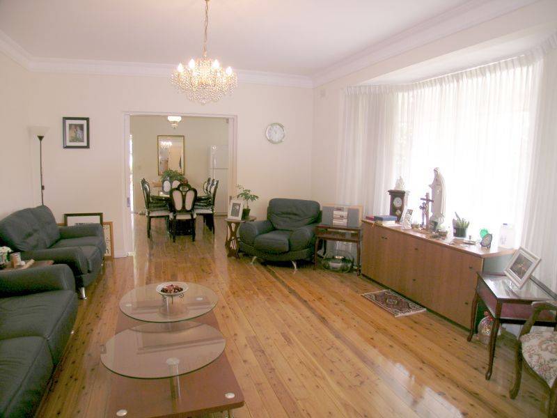 10 Bobbin Head Road, Pymble NSW 2073