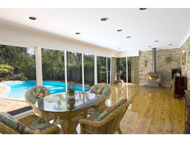 20  Charlton Ave, Turramurra NSW 2074