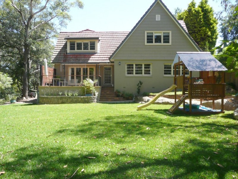 2  Mildred Ave, Warrawee NSW 2074