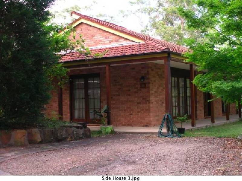 36 Finlay Rd, Turramurra NSW 2074
