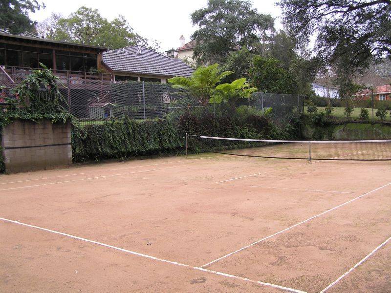 80 Livingstone Ave, Pymble NSW 2073