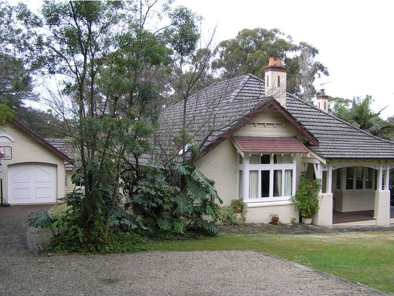 80  Livingstone Ave, Pymble NSW 2073