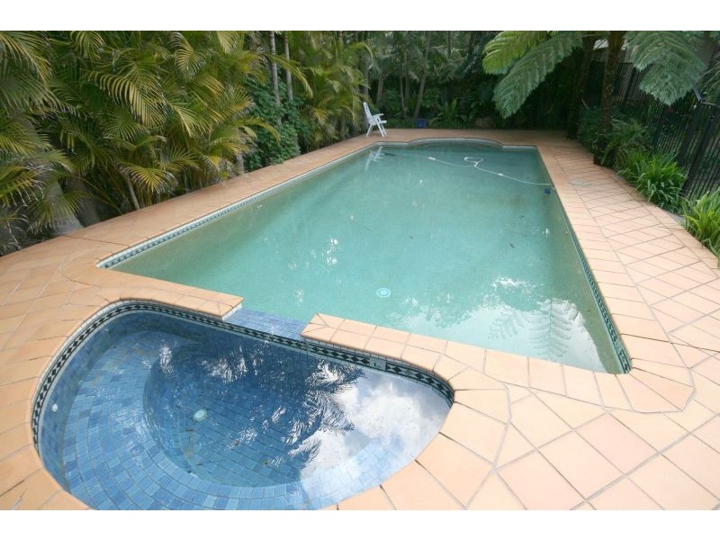 80  Livingstone Ave, Pymble NSW 2073