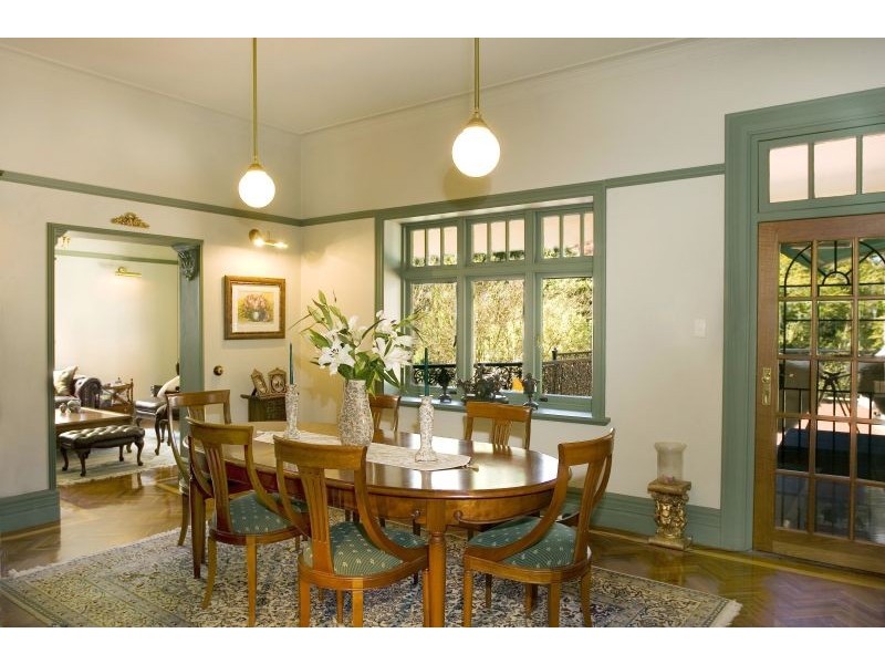 9  Valley Rd, Lindfield NSW 2070