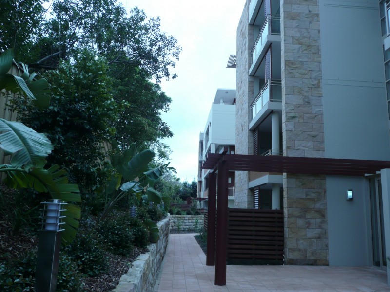 4  Bobbin Head Rd (Cnr of Bobbin Head Rd & Pacific Hwy), Pymble NSW 2073