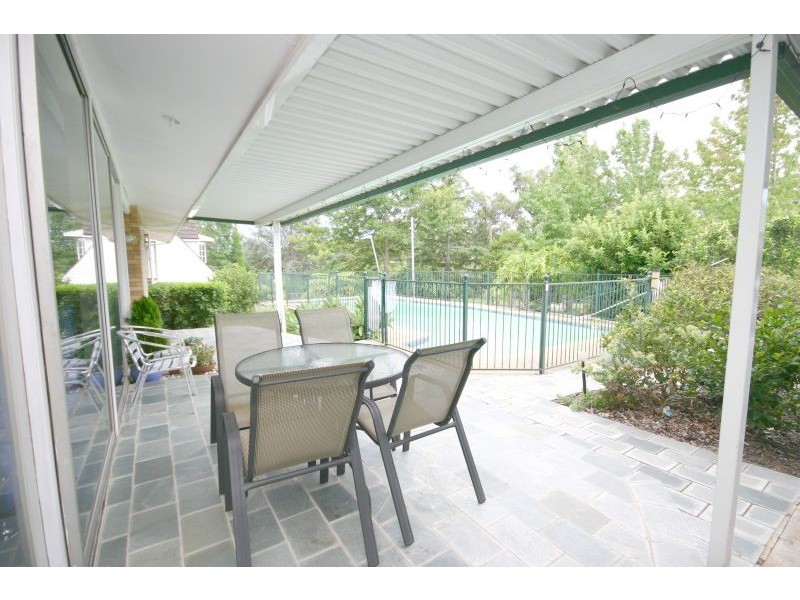 9 Alvona Ave, St Ives NSW 2075