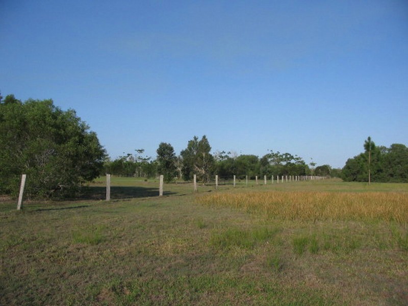 Buxton QLD 4660