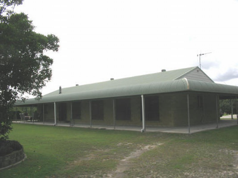 Buxton QLD 4660