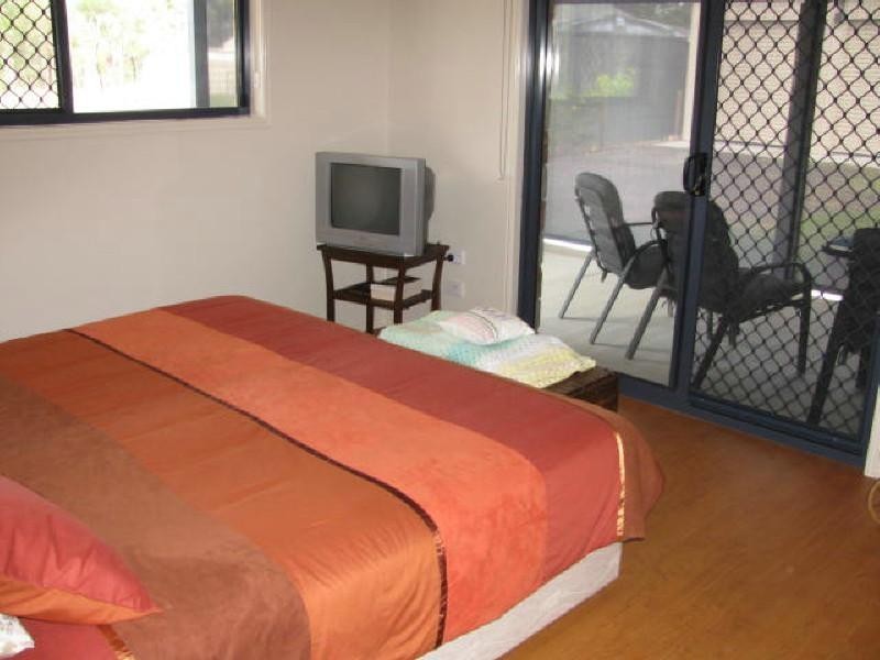 Buxton QLD 4660