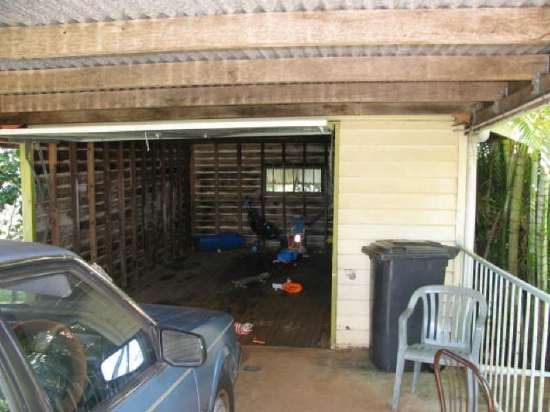 8 Macrossan Street, Childers QLD 4660