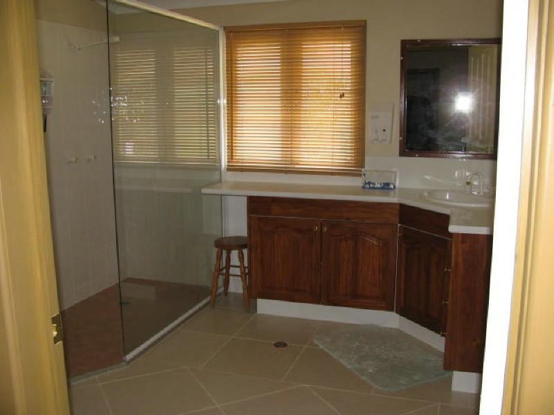 2 Andersen Street, Apple Tree Creek QLD 4660