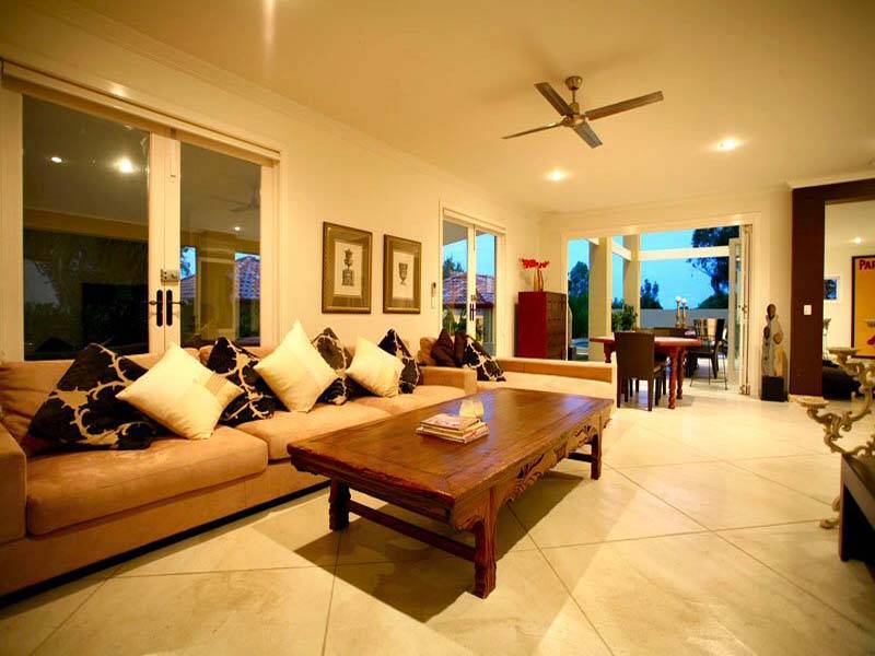 8 Starboard Avenue, Noosaville QLD 4566