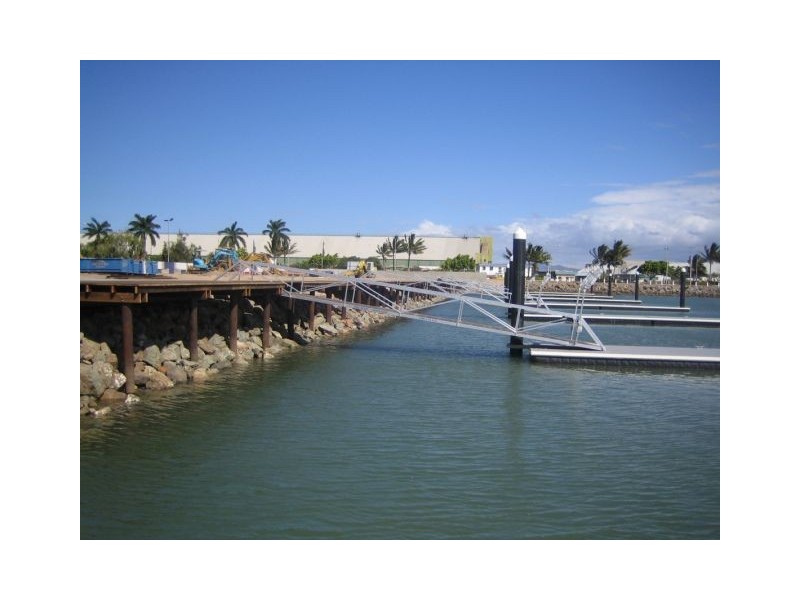 Lot 19 , Breakwater Quays, Sir Leslie Thiess Drive, Townsville QLD 4810