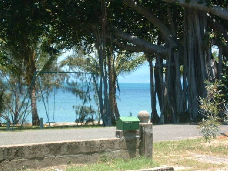 12 The Esplanade, Magnetic Island QLD 4819