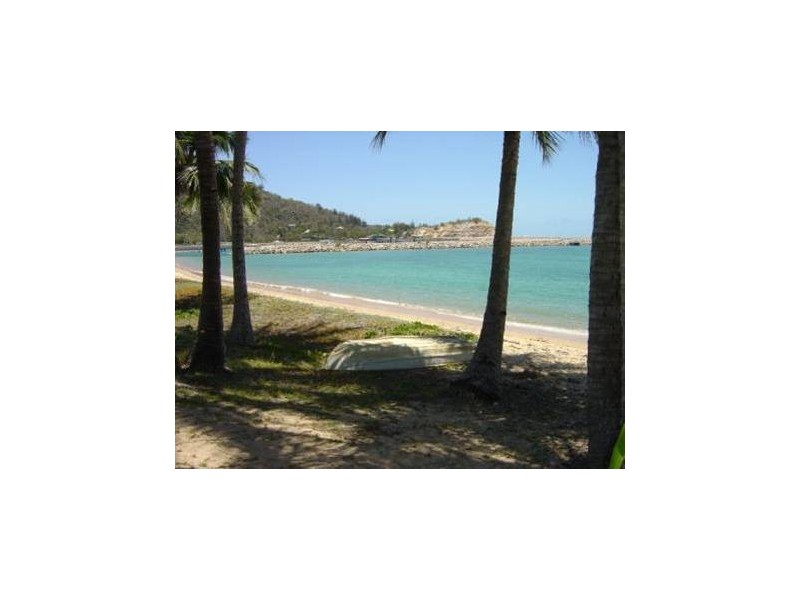 10 The Esplanade, Nelly Bay QLD 4819