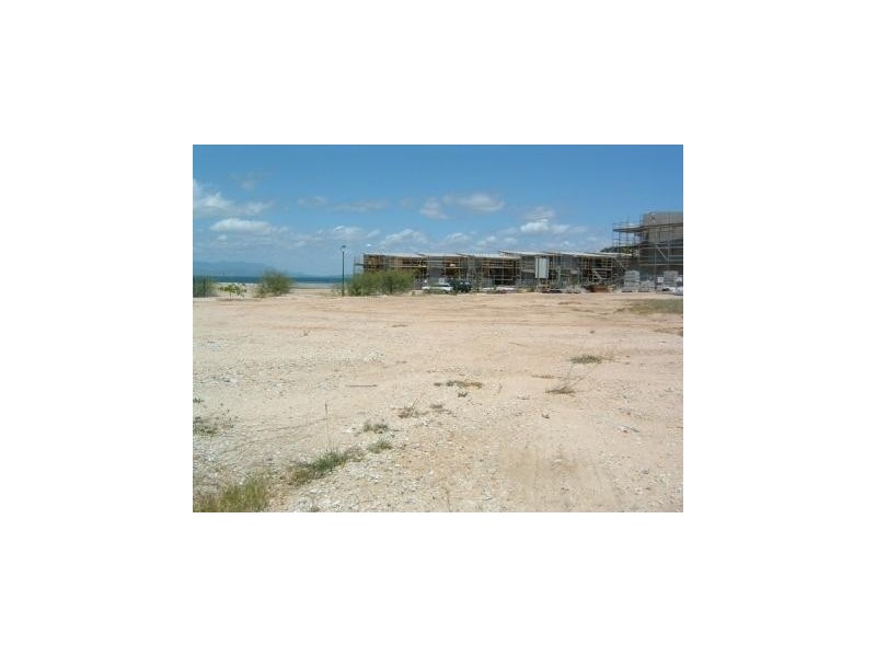 18 Terrace Place, Magnetic Island QLD 4819