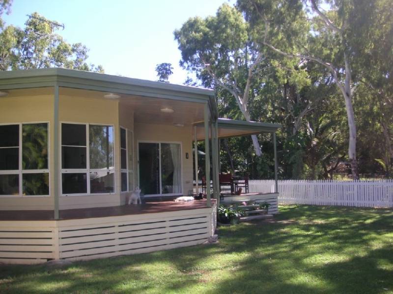 14 Bottiger Street, Magnetic Island QLD 4819