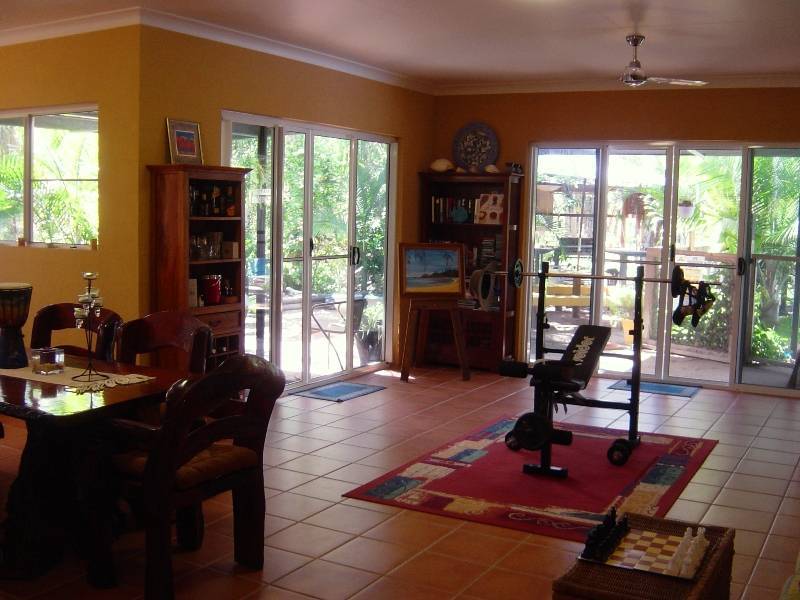 27 Corica Crescent, Magnetic Island QLD 4819