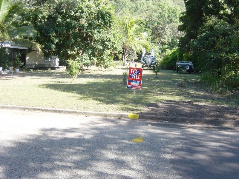 43 McCabe Cresent, Magnetic Island QLD 4819