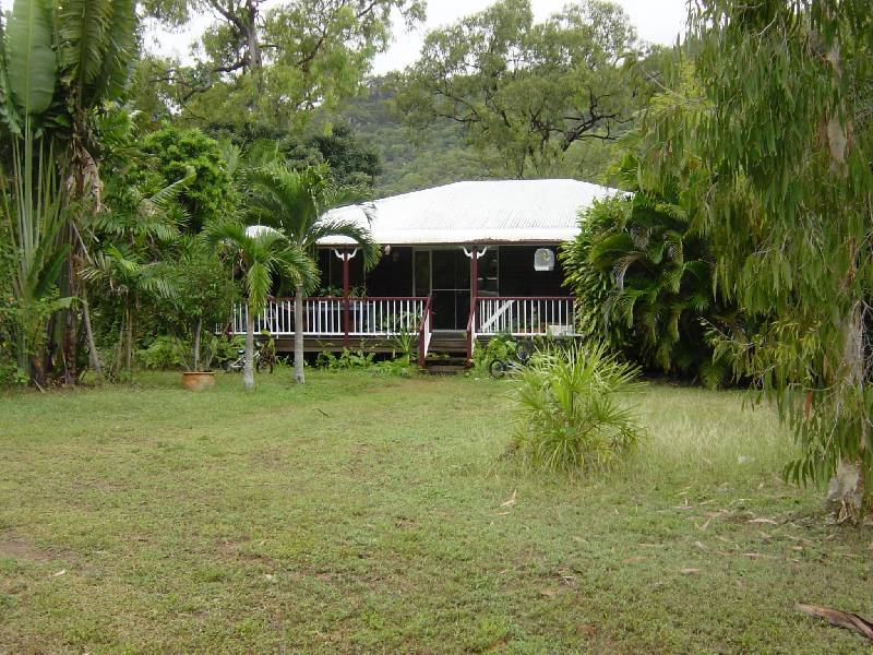 5 Coleton Court, Magnetic Island QLD 4819