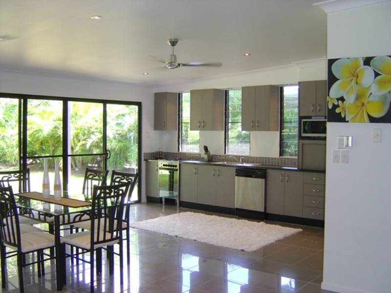 44 Barton Street, Magnetic Island QLD 4819