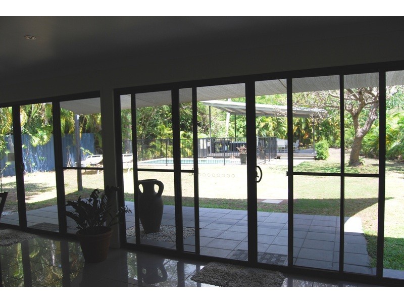 44 Barton Street, Magnetic Island QLD 4819