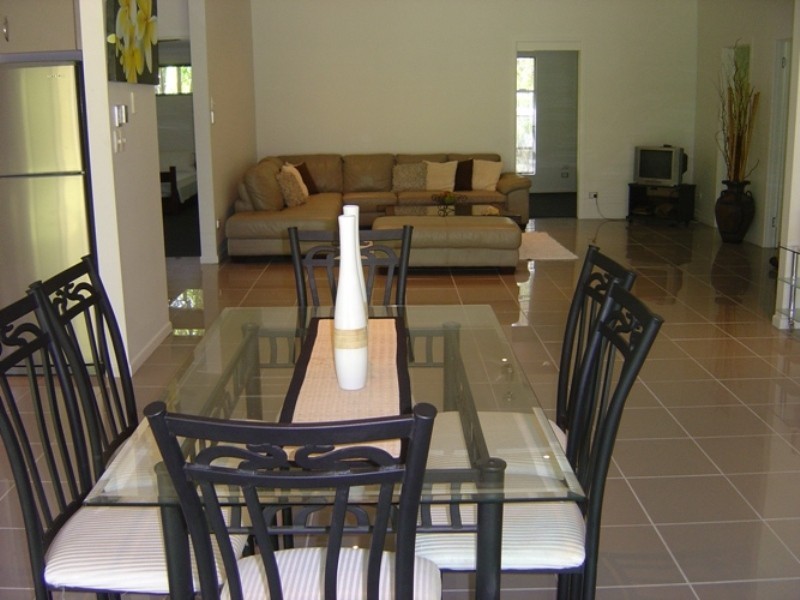 44 Barton Street, Magnetic Island QLD 4819