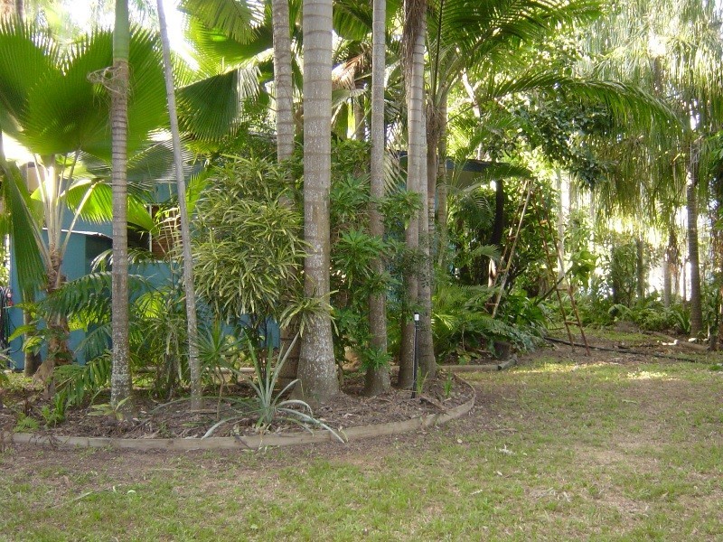 10 Turnbridge Street, Nelly Bay, Magnetic Island QLD 4819