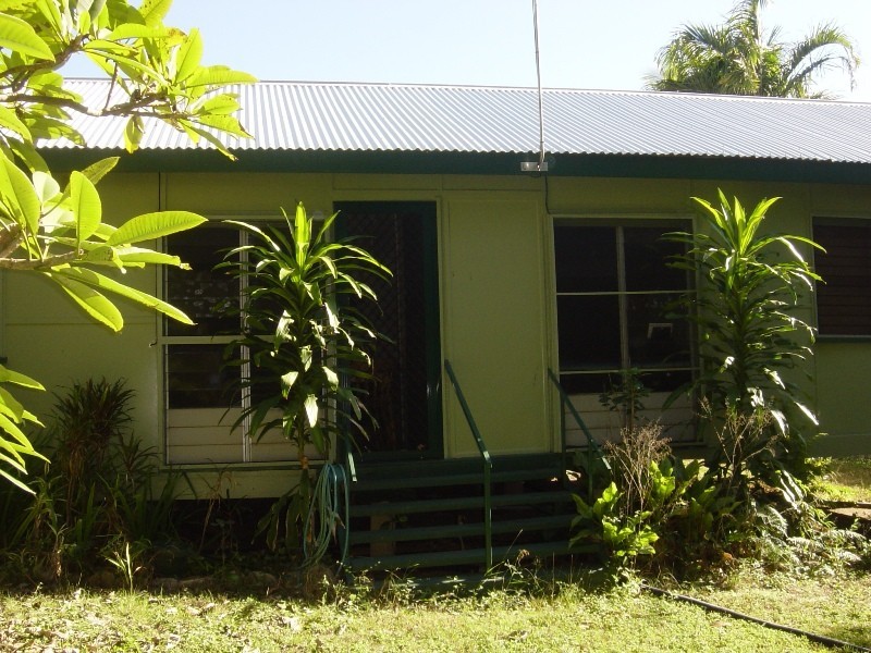 11 Wansfell Street, Magnetic Island QLD 4819